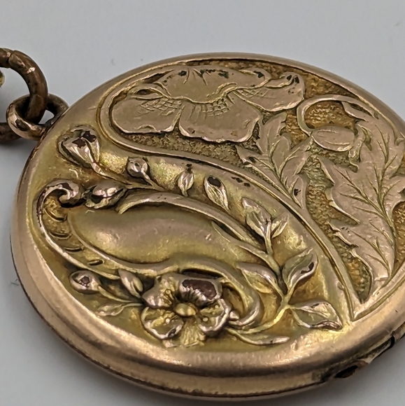 Antique/Vintage Floral Design Locket On Gold Filled Curb Chain 12K GF 24" AS IS - Picture 2 of 15